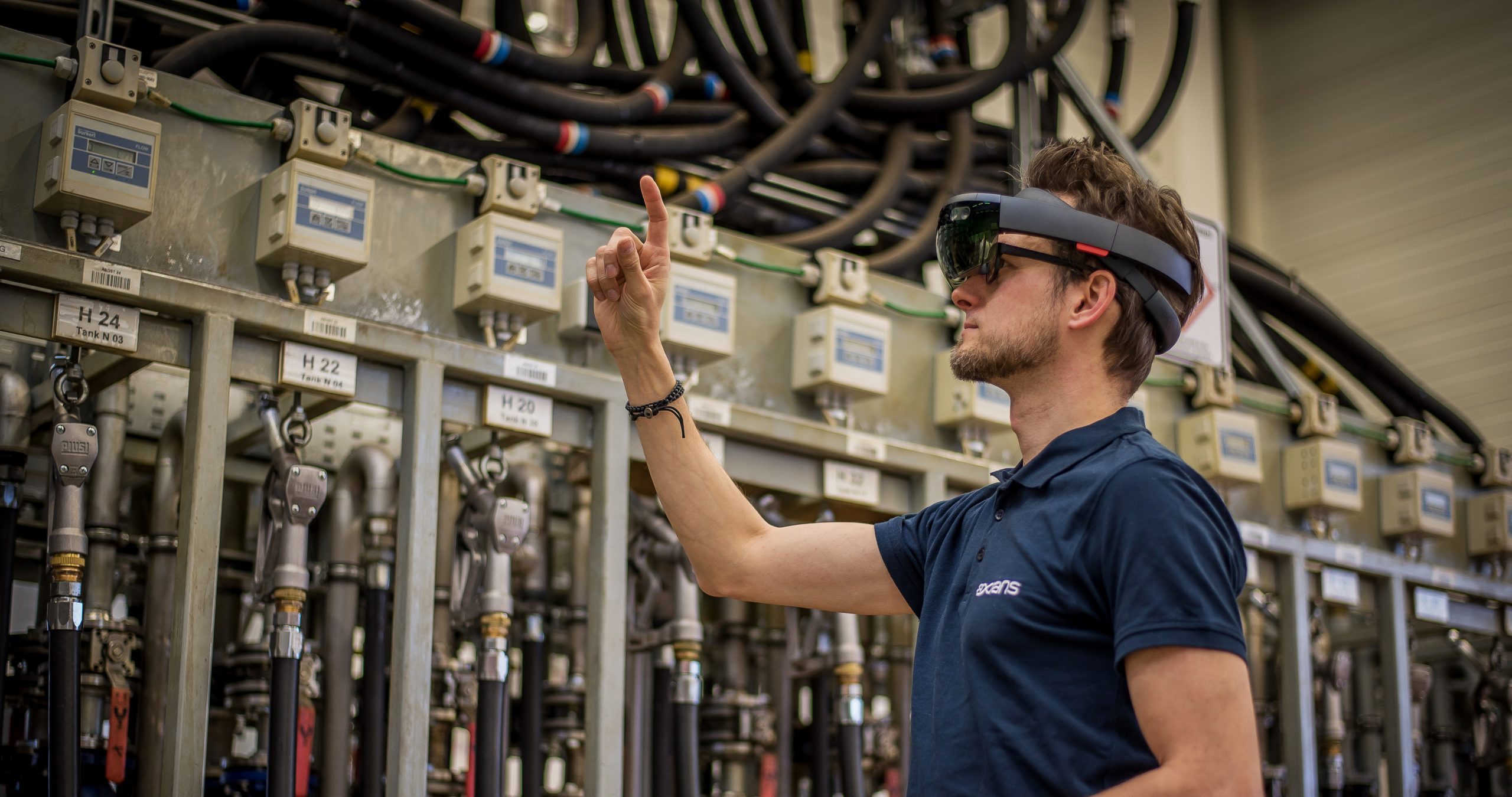 Electric technician glasses shop